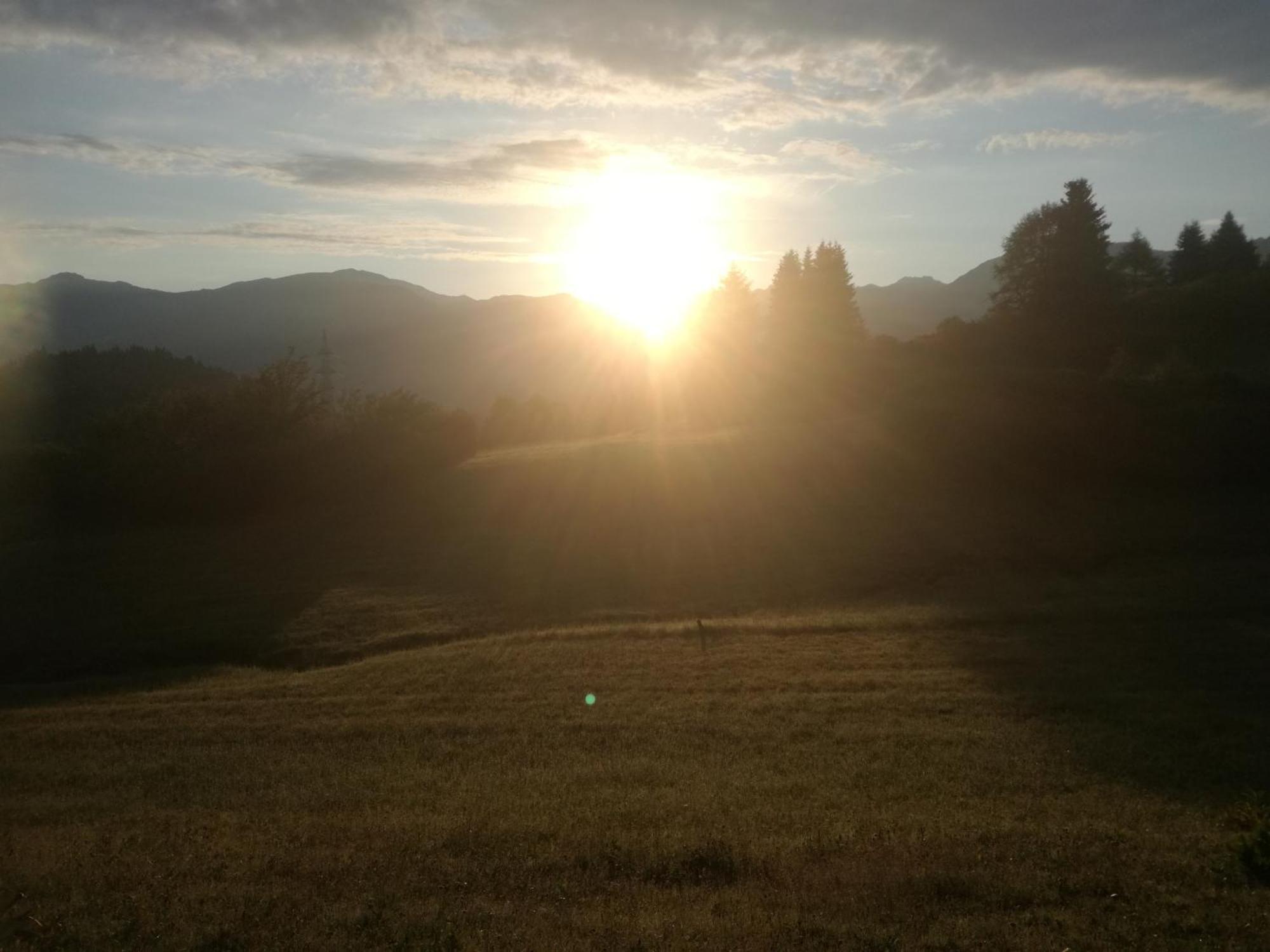 瑙德斯Adventure公寓 外观 照片